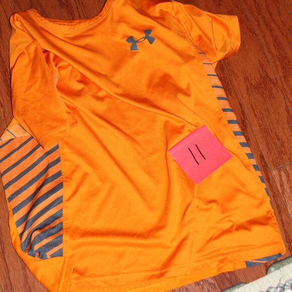 Other - Boys Under Armour Short Sleeve Shirt Large